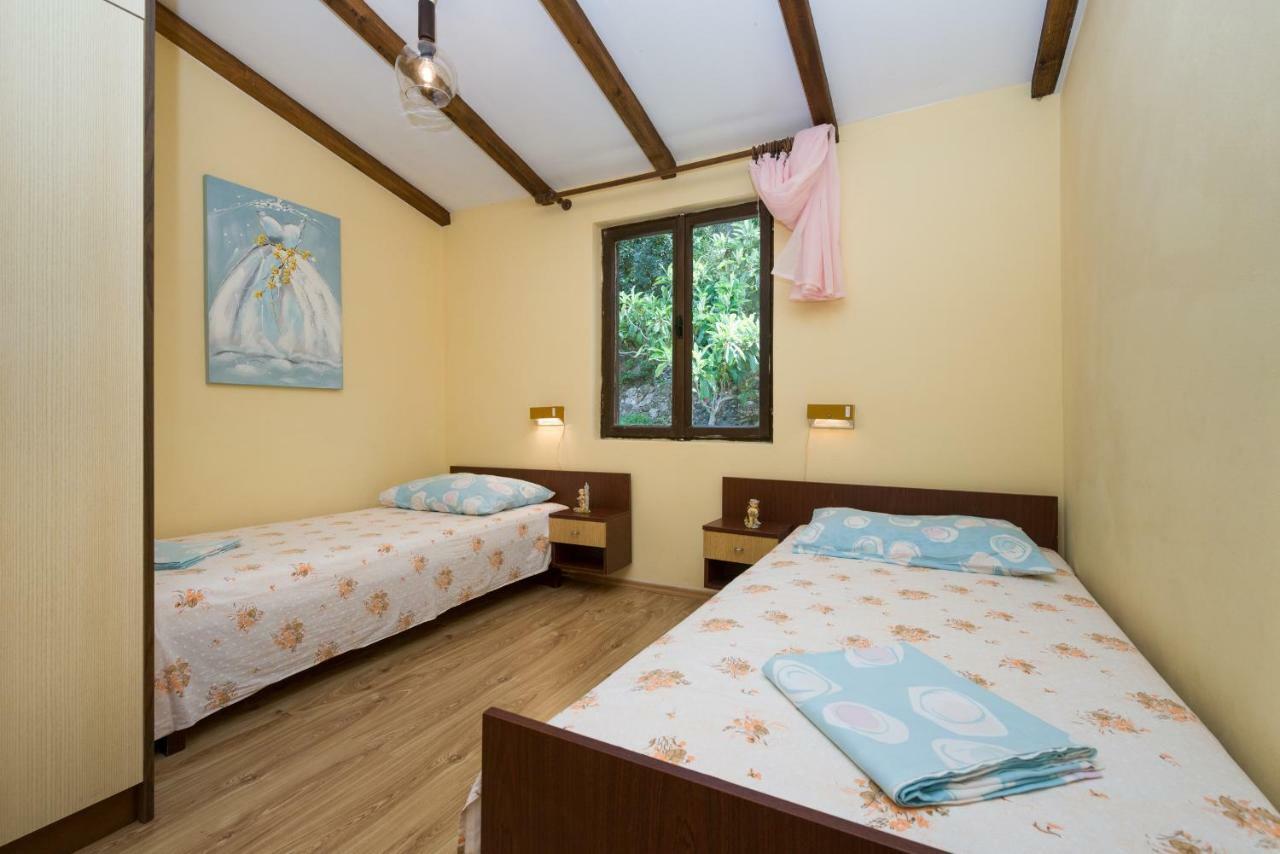 Ilas Dugi Otok Sali Exterior foto